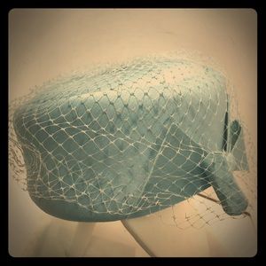 Vintage Jackie O style blue pill box hat